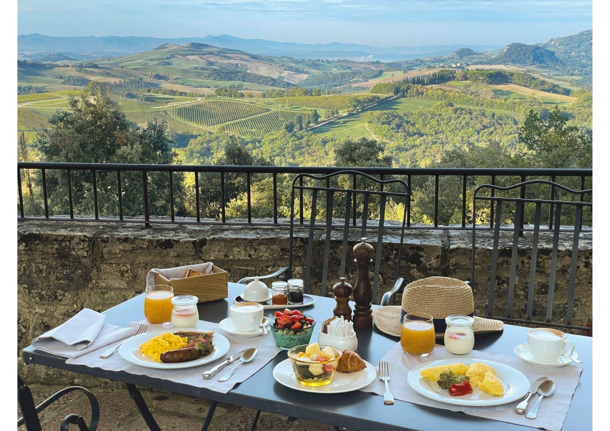 Borgo Pignano Tuscany ภายนอก รูปภาพ